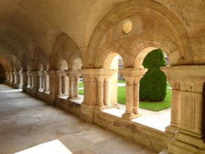 Lire la suite à propos de l’article L’abbaye de Fontenay, visite en Côte-d’Or